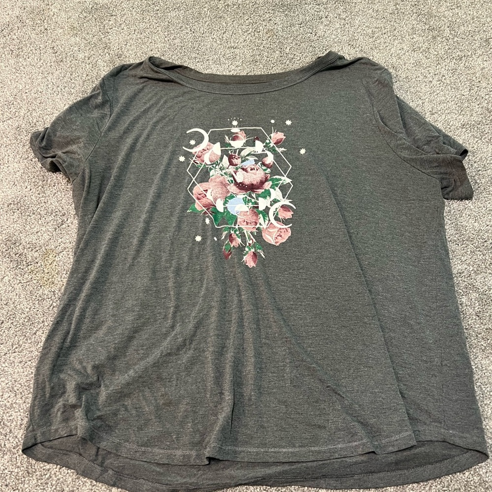 Ricki's Charcoal Floral Graphic Tee